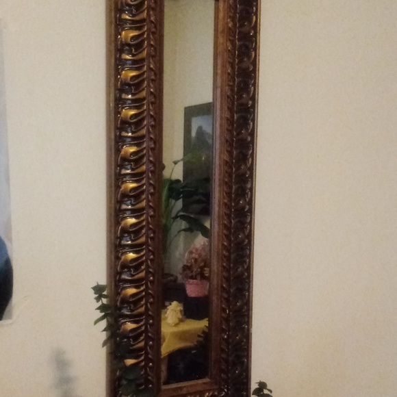 Mirrors - Picture 2 of 2